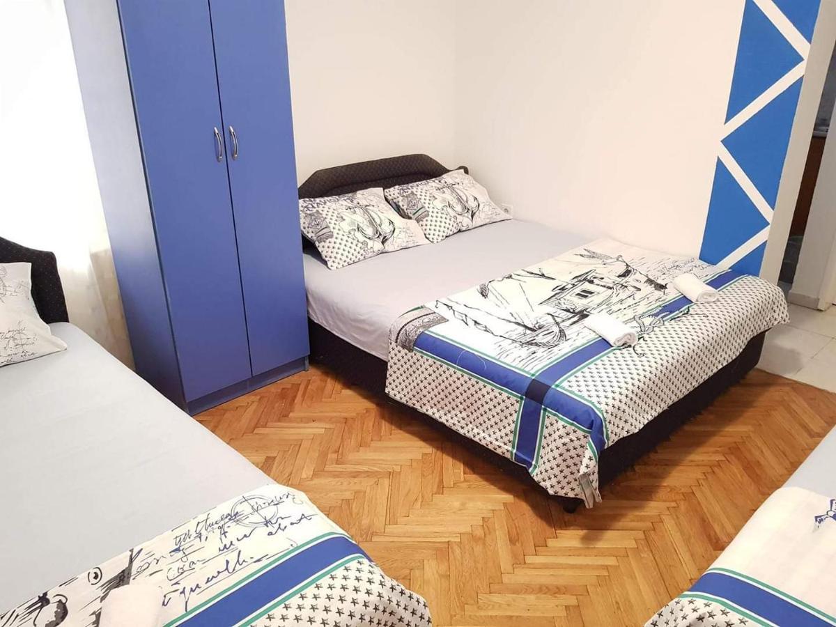 Montenegro Apartments - Private Beach Kotor Ngoại thất bức ảnh