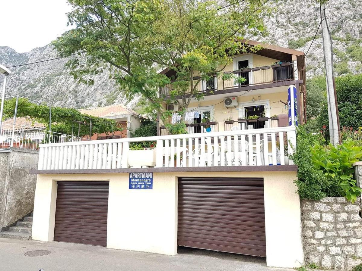 Montenegro Apartments - Private Beach Kotor Ngoại thất bức ảnh